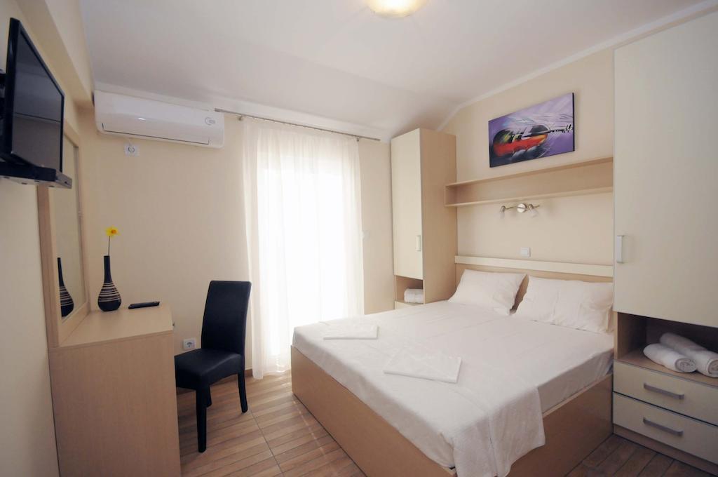 Apartments Royal Budva Rum bild